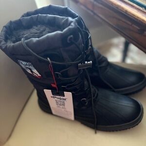 PAJAR NWT BLACK GRAY WATERPROOF LACE UP SHORT BOOTS